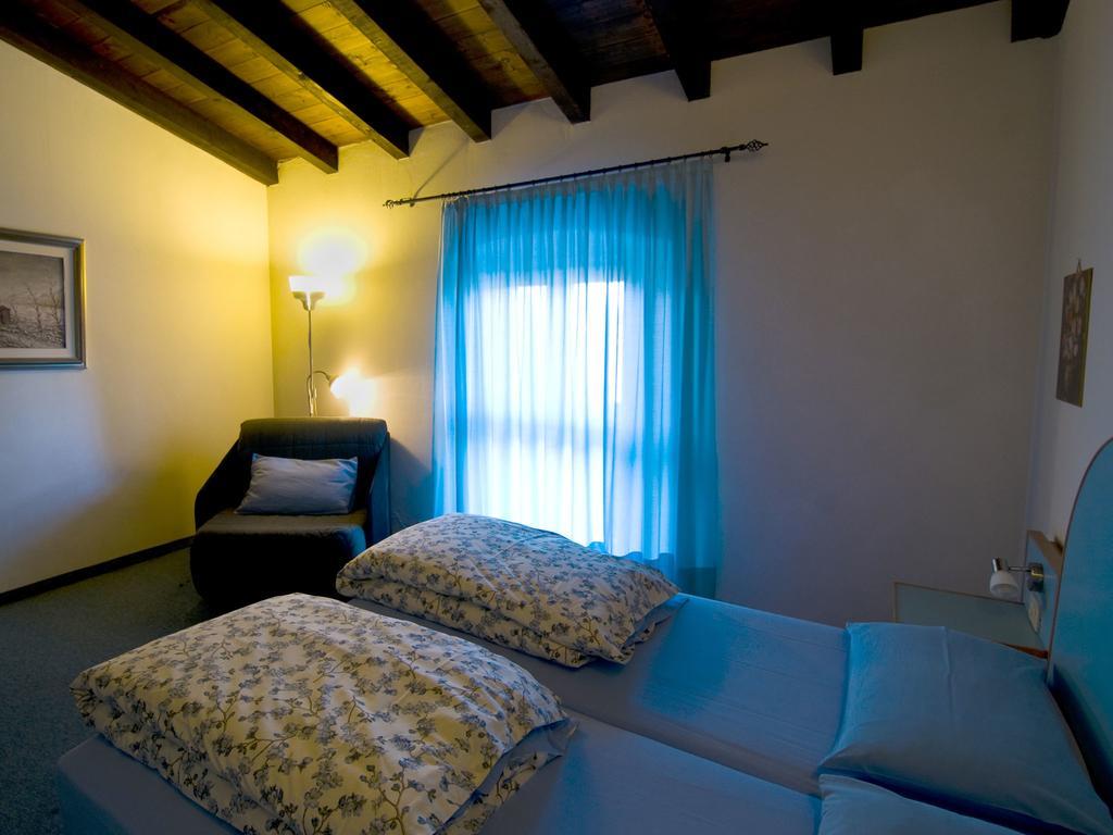 Hotel San Filis San Felice del Benaco Luaran gambar